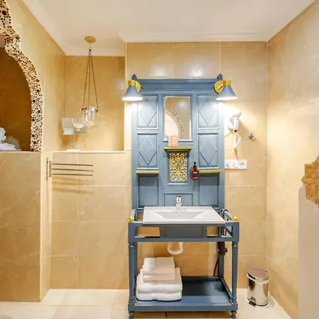 Charming In Torrevieja, 75 Sqm With Shared Pool Torrevieja